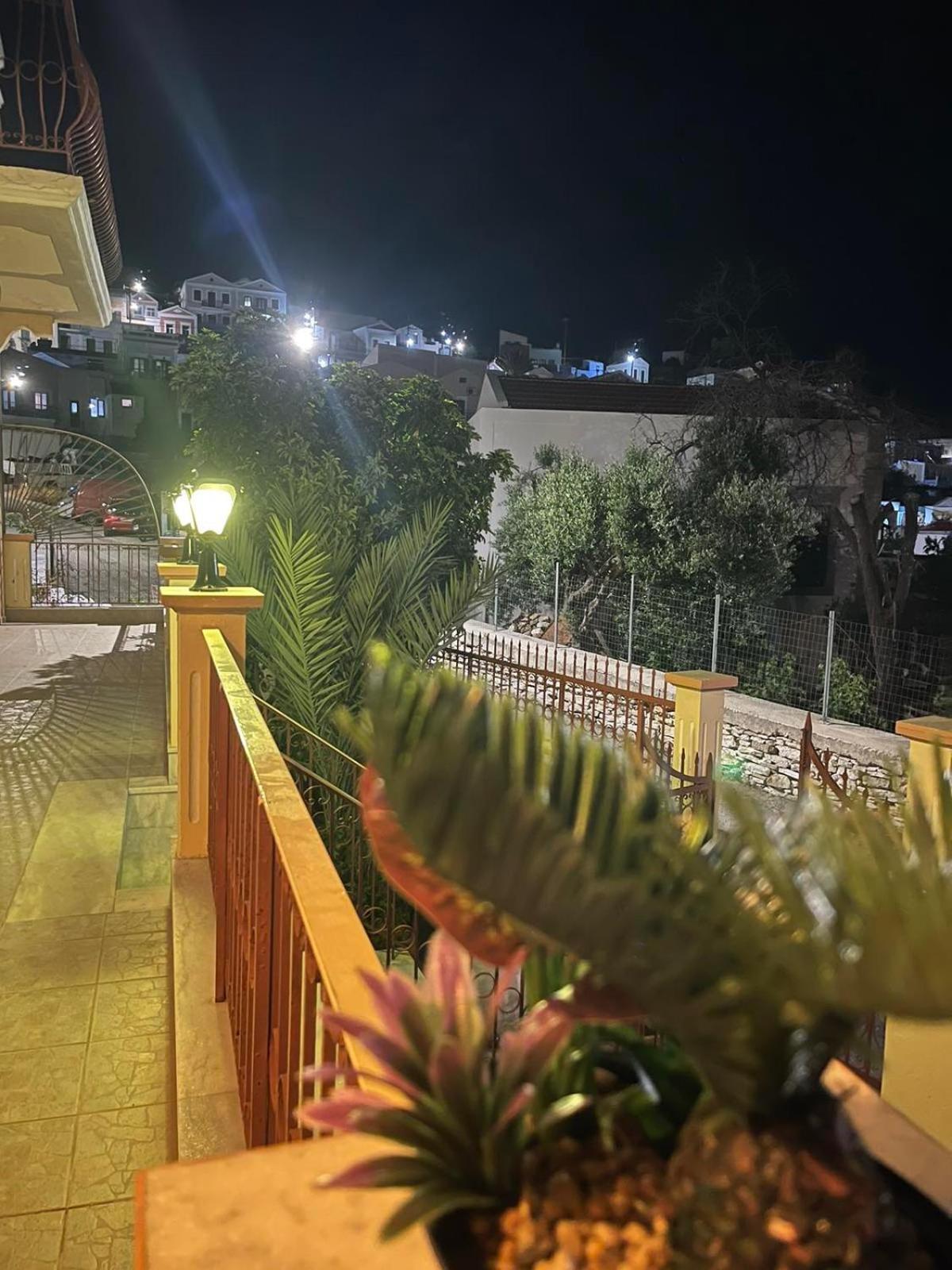 Villa Pinotsi Symi Bagian luar foto
