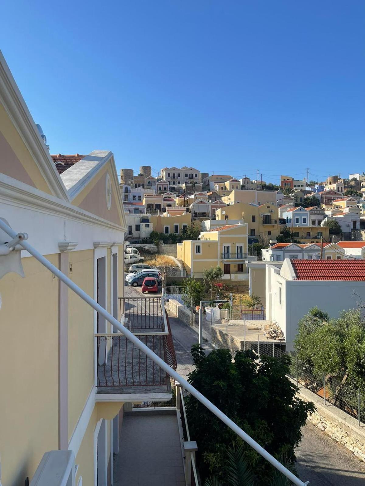 Villa Pinotsi Symi Bagian luar foto