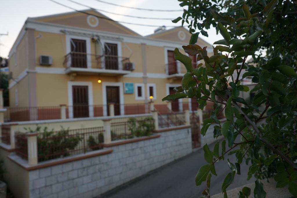 Villa Pinotsi Symi Bagian luar foto